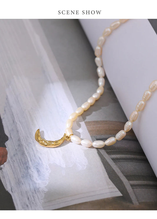 Collier Lune Dorée en acier inoxydable