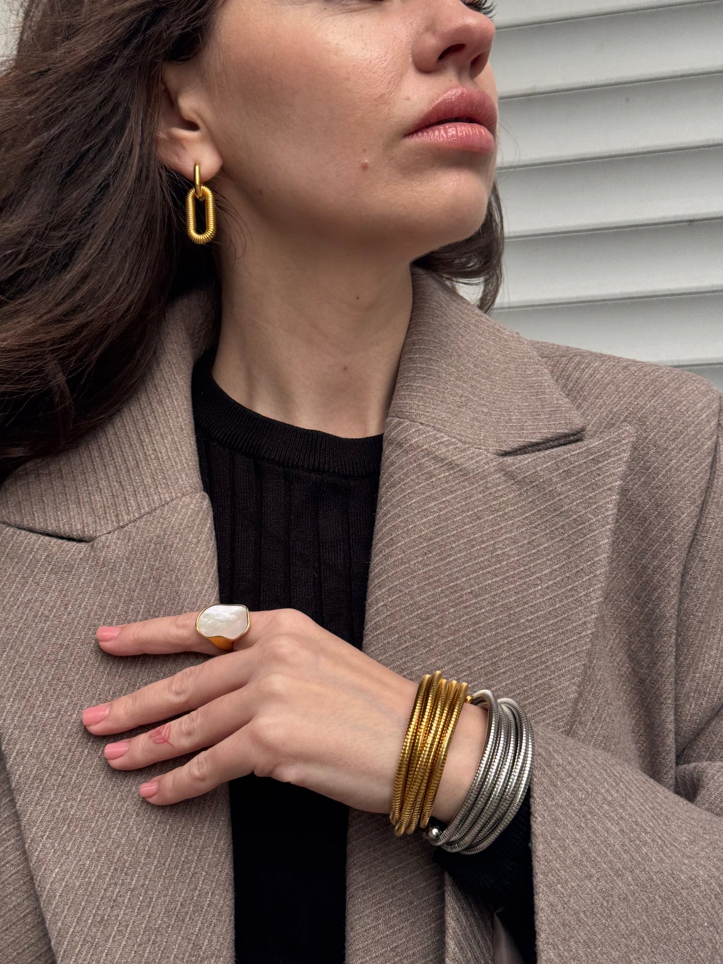 Bracelet manchette Spirale en acier inoxydable doré