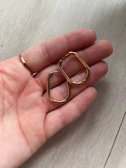 Boucles d’oreilles ovales en acier inoxydable