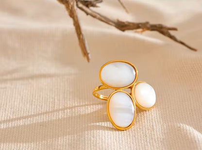 Bague Mystère nacrée dorée