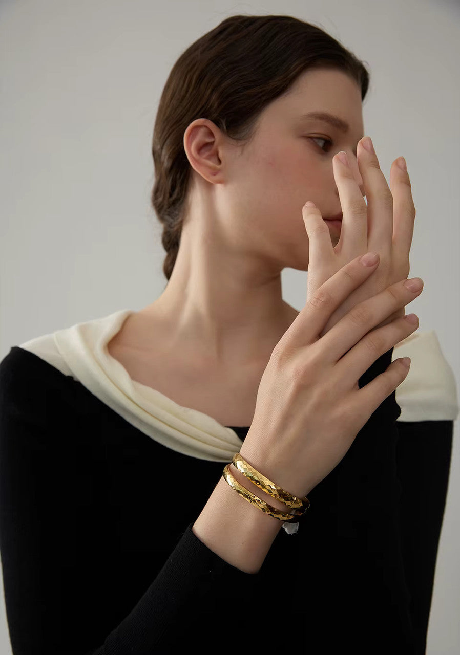 Bracelet Jonc Facettes doré