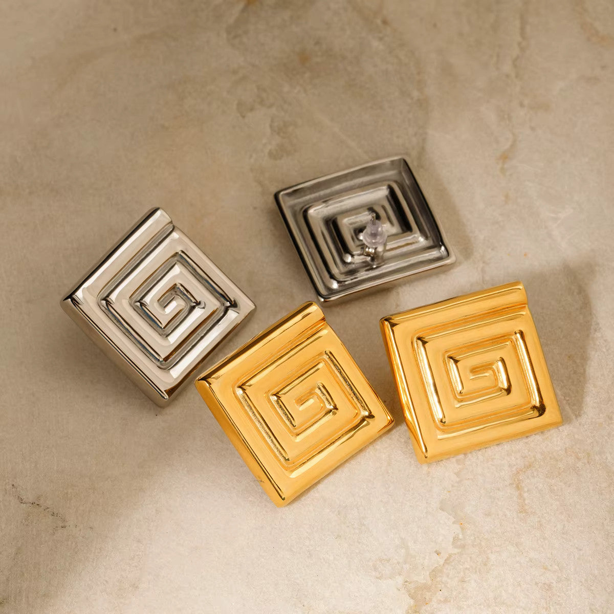 Boucles d’oreilles ornées Olympia en acier inoxydable