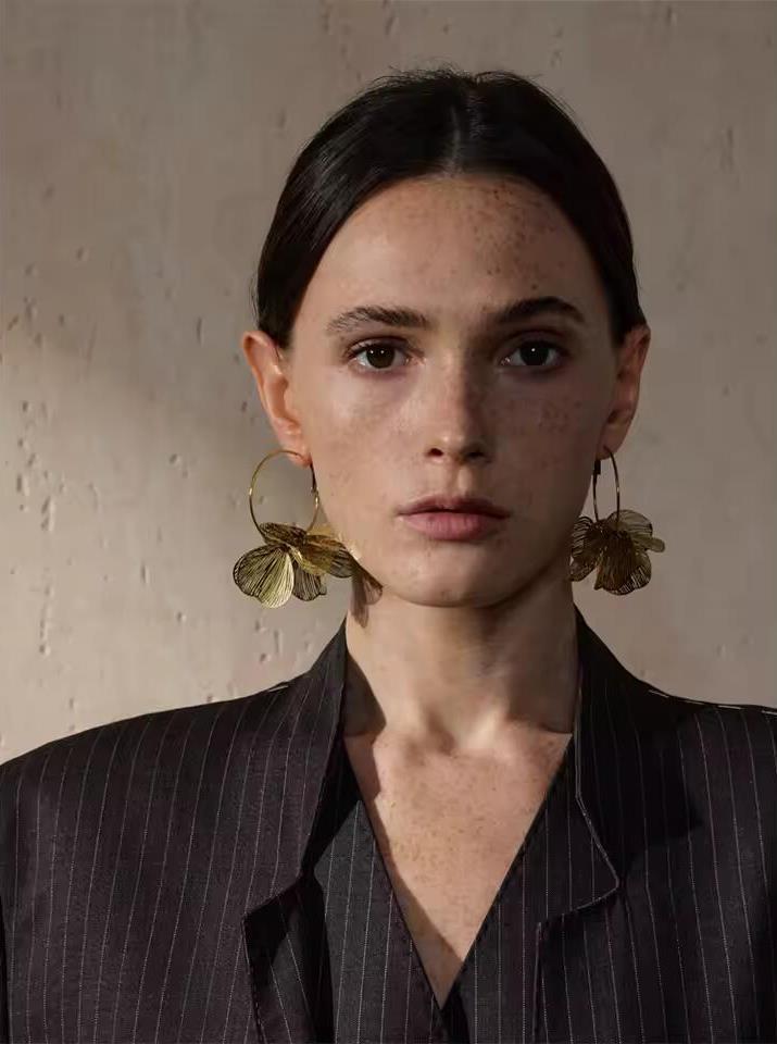 Boucles d’oreilles pendantes Fleur en acier inoxydable