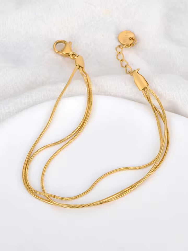 Bracelet féminin raffiné Idylle en acier inoxydable