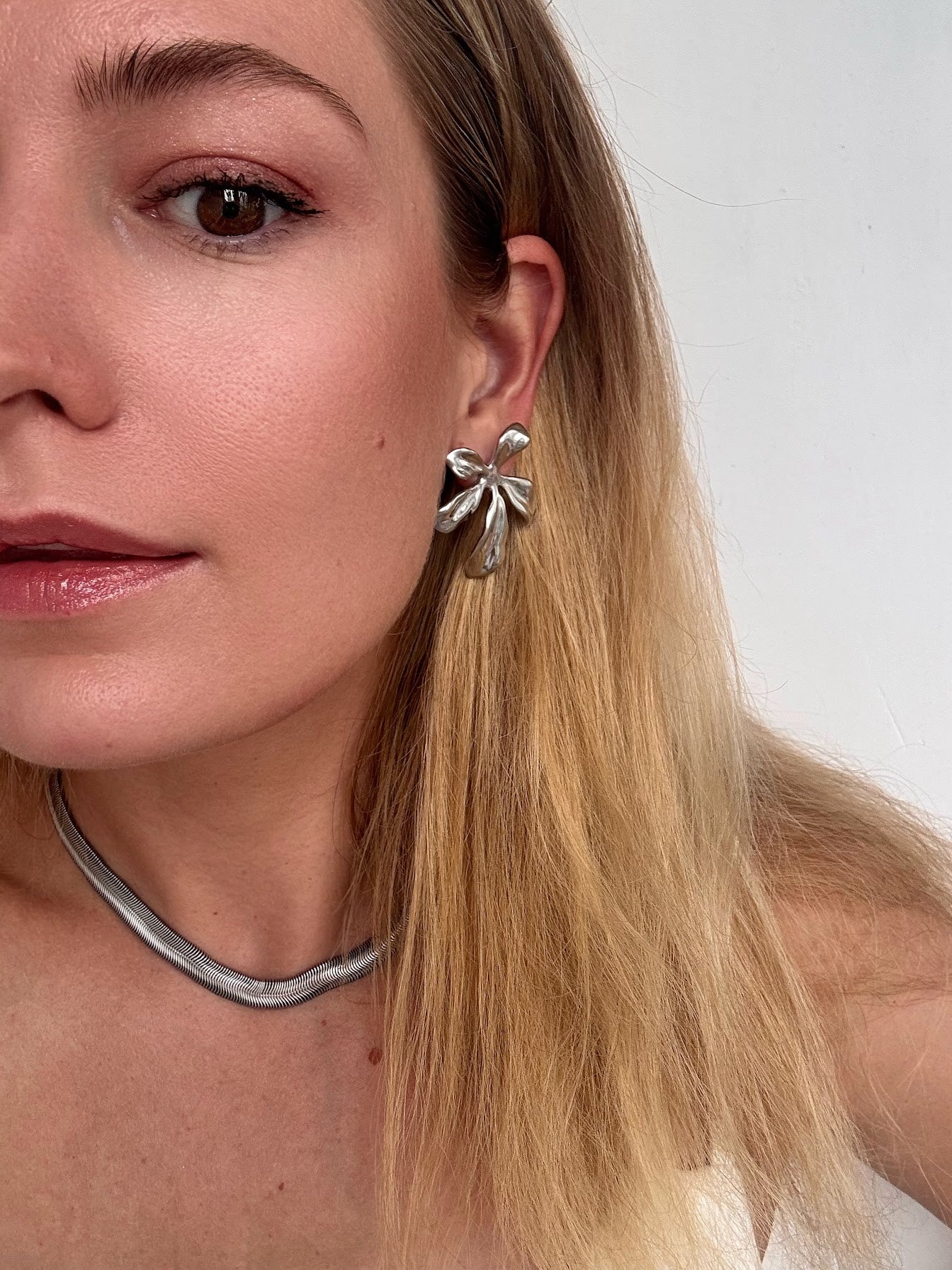 Boucles Fleur Éclatante en acier inoxydable
