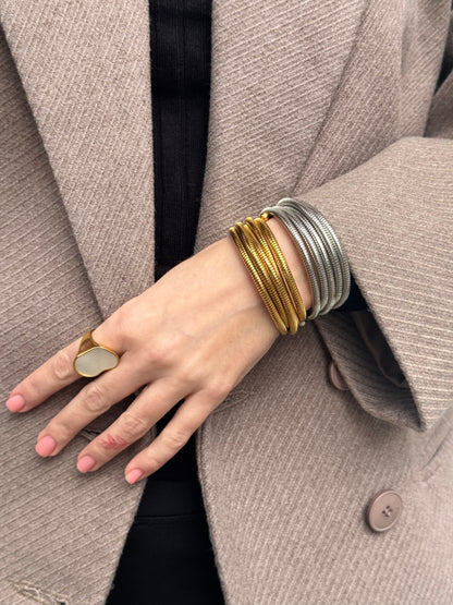 Bracelet manchette Spirale en acier inoxydable doré