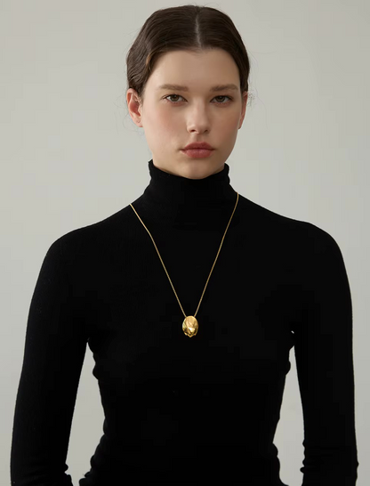 Collier Aura — en acier inoxydable doré