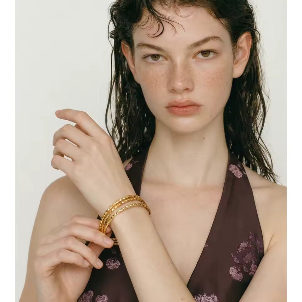Bracelet Ciselé — acier inoxydable doré