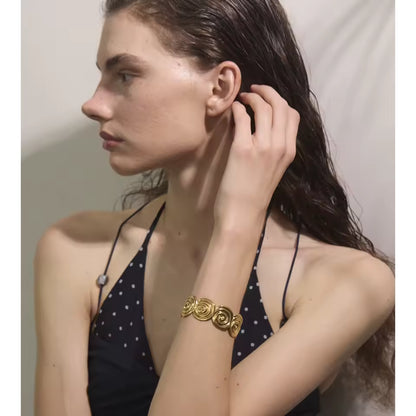 Bracelet manchette Escargot — acier inoxydable doré