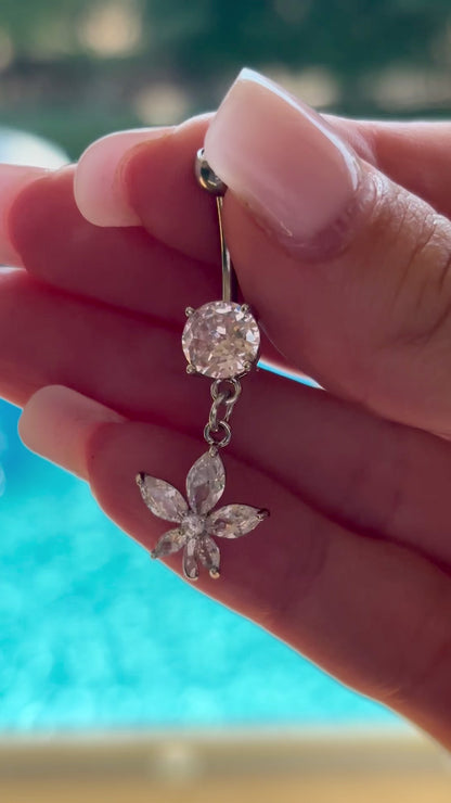 Piercing nombril Lys en acier inoxydable doré